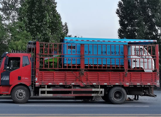 雄安車載混凝土濕噴臺車、空壓機發貨現場